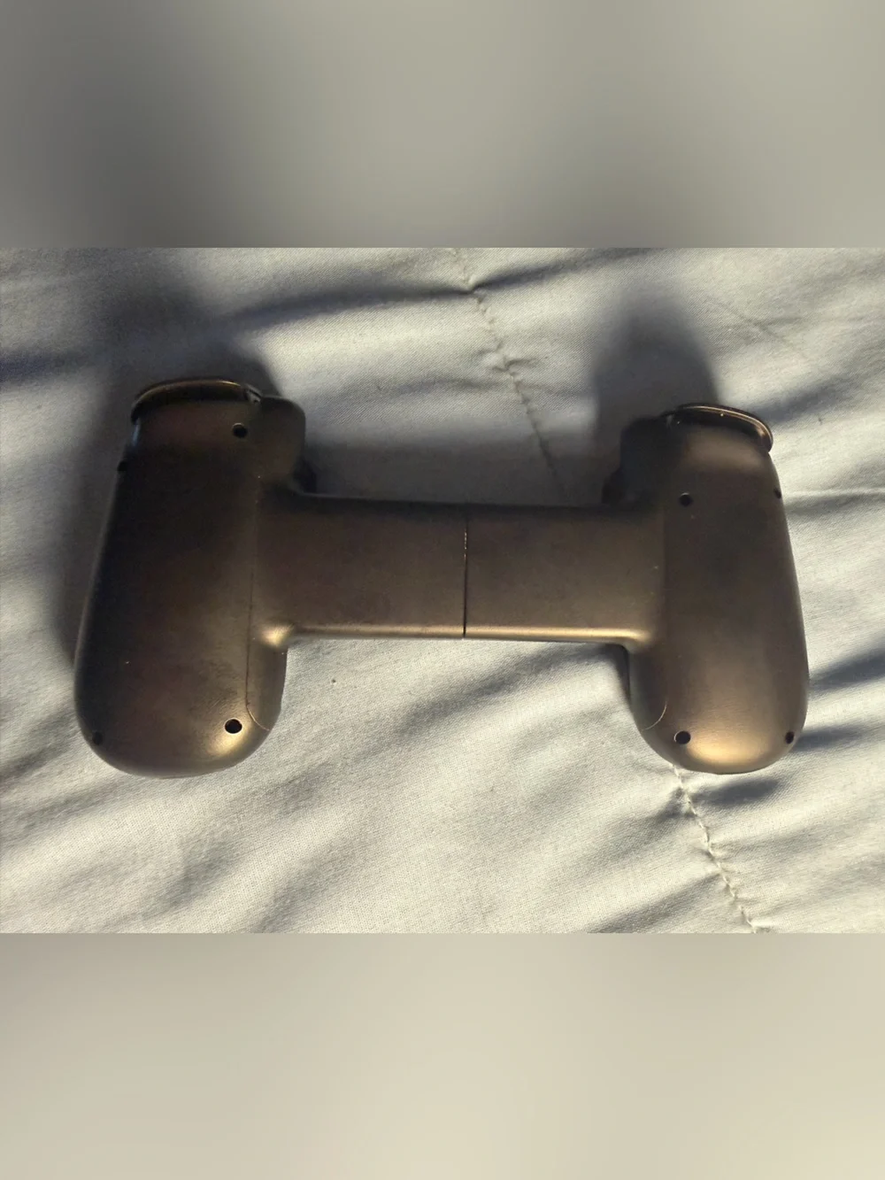 USB-C backbone one mobile gaming device & hardshell carrying case